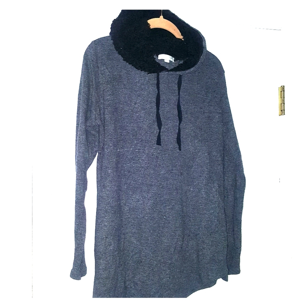 Ultra Flirt cozy hoodie‎